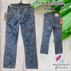 True Religion NWT - Sz 29 - rare straight jeans